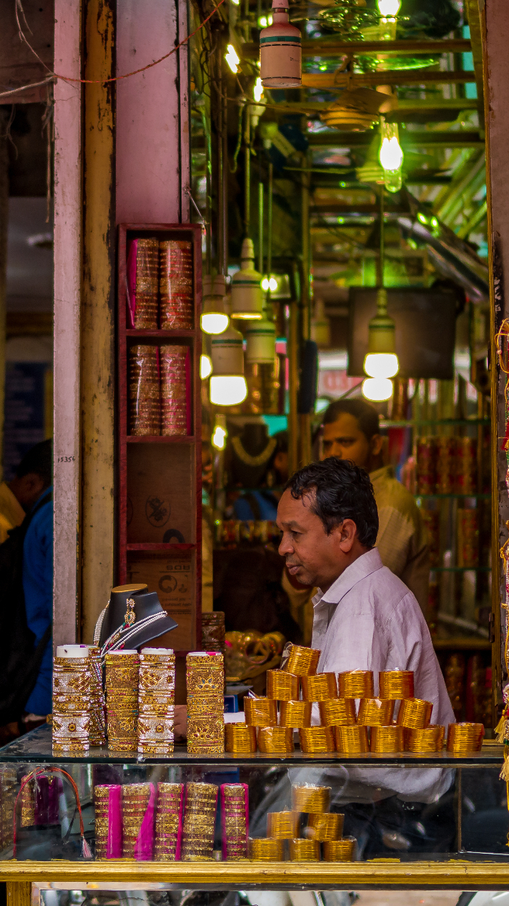 Bangle seller, Hyderabad